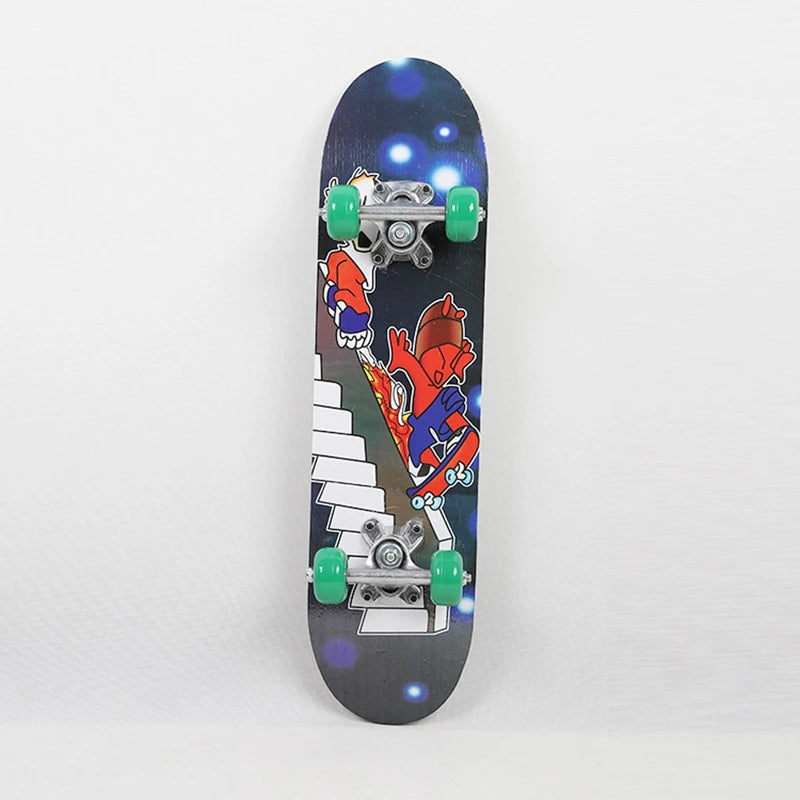 Double Rocker Maple Skateboard skate